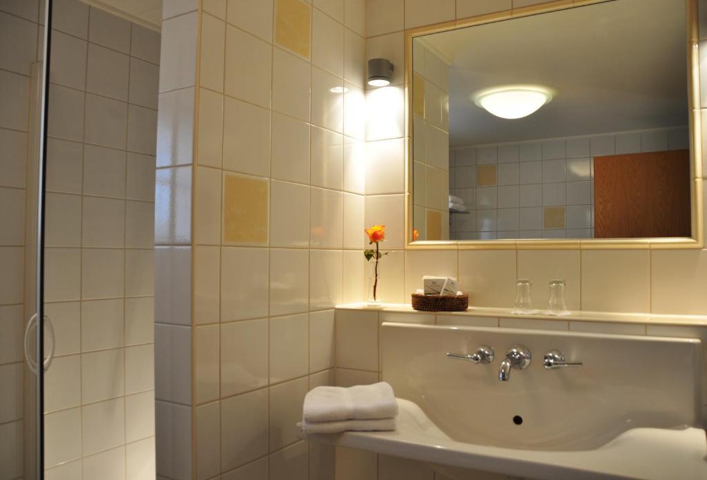 Hotel Manoir Kasselslay Clervaux Habitación foto